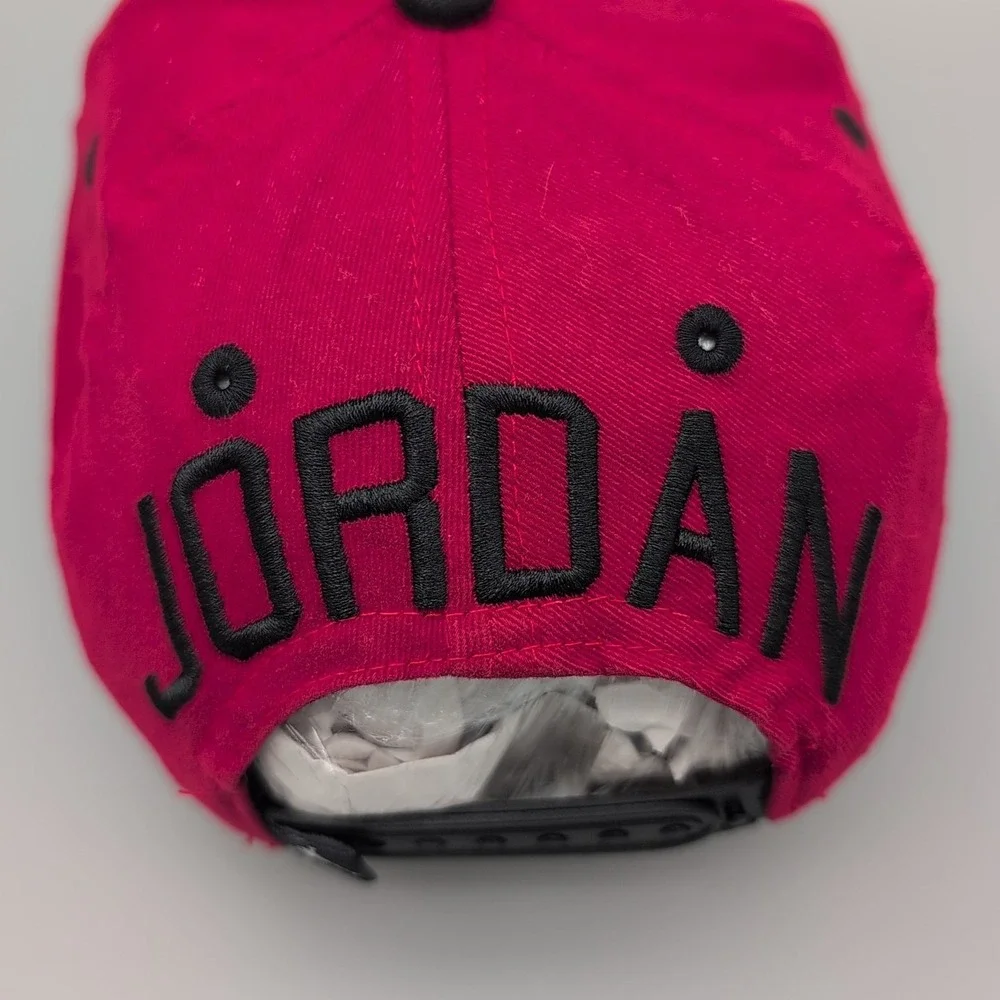 Air Jordan Wings‎ Snapback Cap Hat Youth Red Black Adjustable Basketball